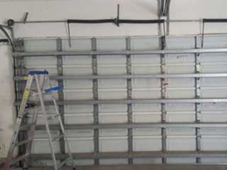 Garage Door Maintenance Services | Garage Door Repair Cumming, GA Garage Door Maintenance Services | Garage Door Repair Cumming, GA